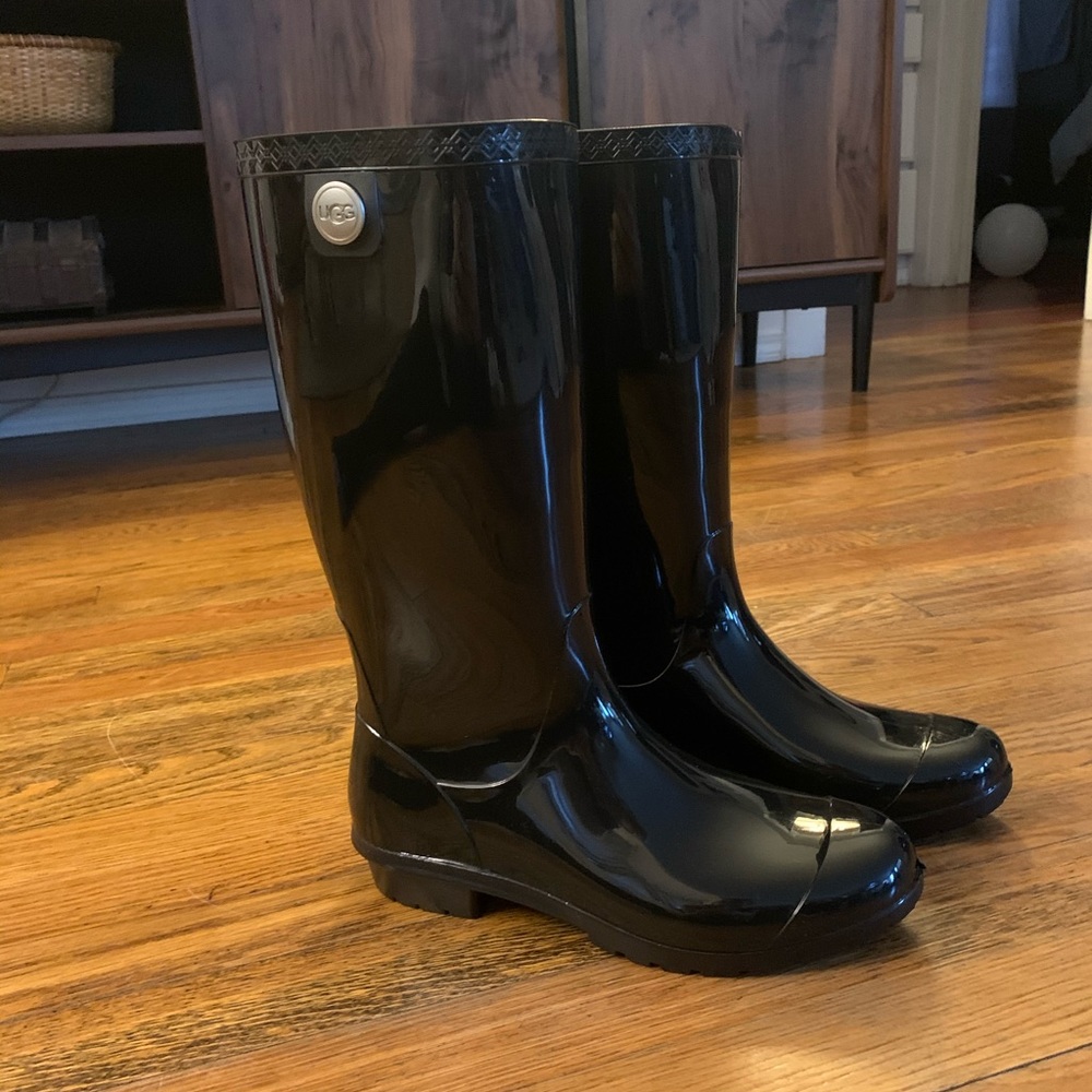 Ugg Rain boots